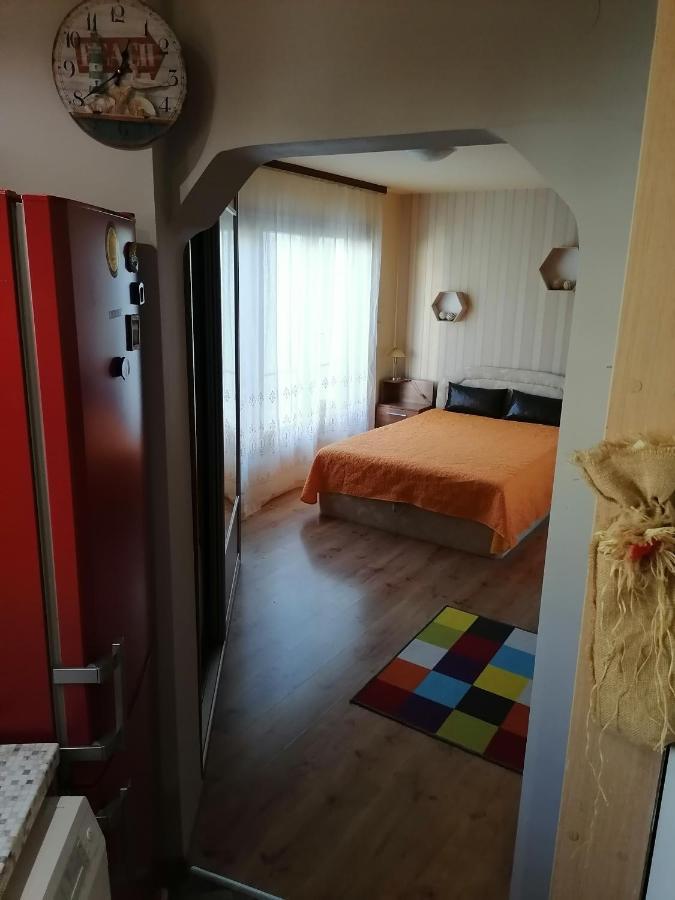 Lazur- Neben Meeresgarten Burgas ภายนอก รูปภาพ