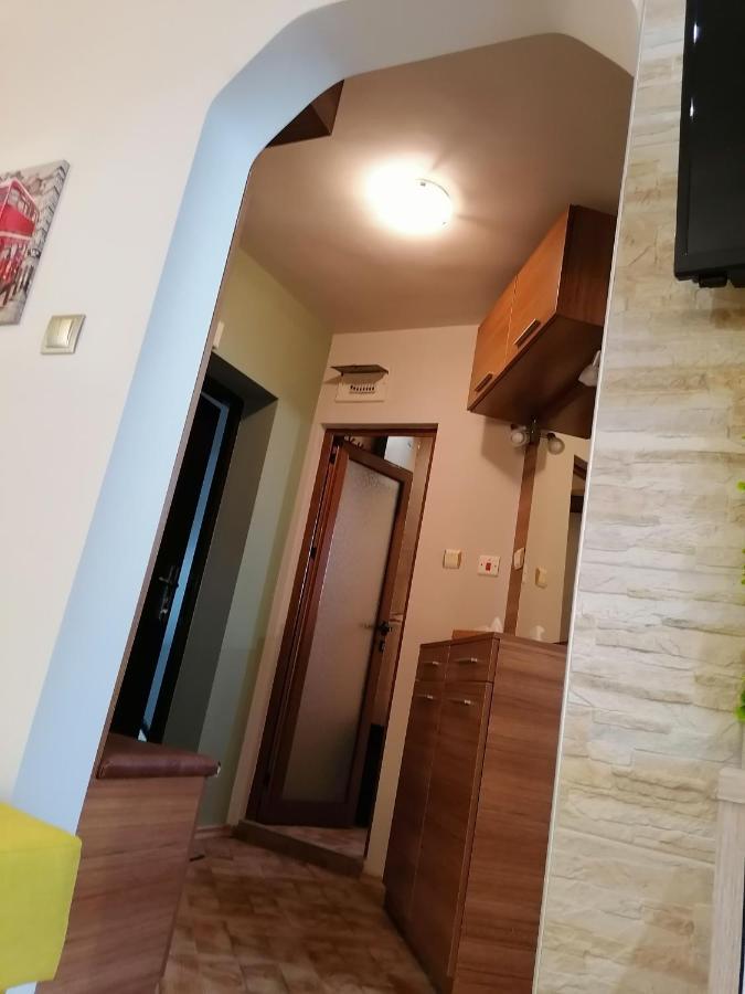 Lazur- Neben Meeresgarten Burgas ภายนอก รูปภาพ